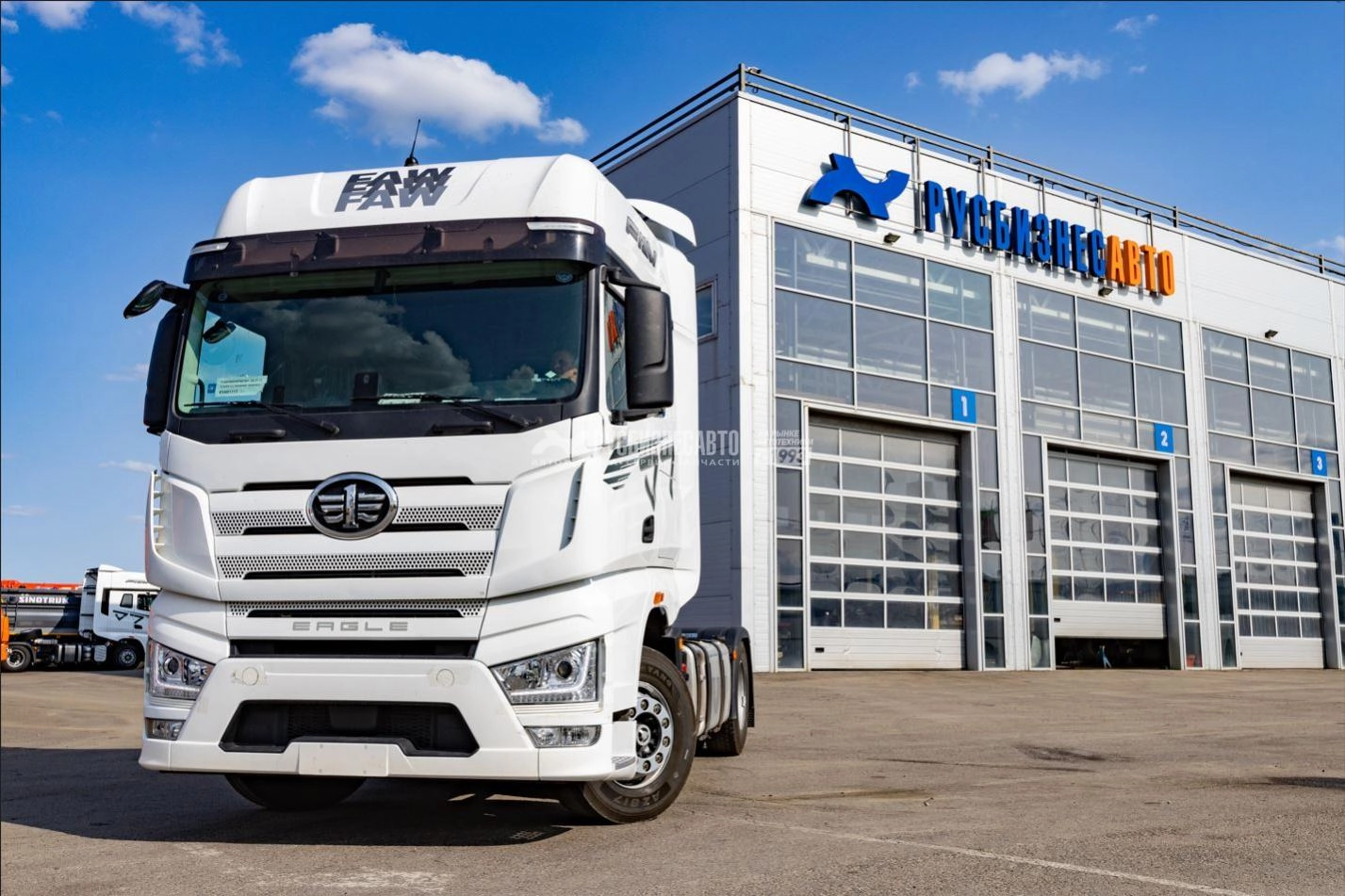 Обзор тягача FAW J7 4х2