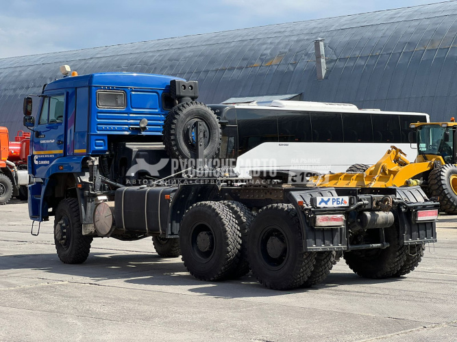 Купить КАМАЗ 65225-RT седельный тягач б/у (2022 г., 16 647 км.) в компании Русбизнесавто - изображение 3