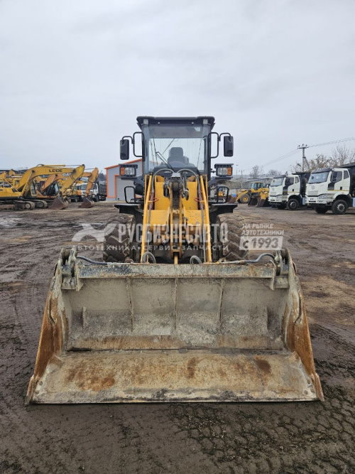 Купить Погрузчик фронтальный LONKING CDM835G б/у (2023 г.в., 1 342 м/ч)(6624) в компании Русбизнесавто - изображение 1