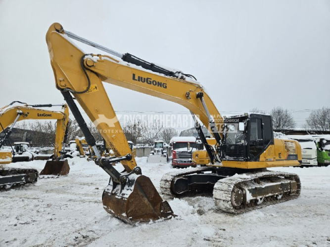 Купить Экскаватор гусеничный Liugong CLG933E б/у (2022г., 4 630 м/ч) (2878) в компании Русбизнесавто - изображение 7