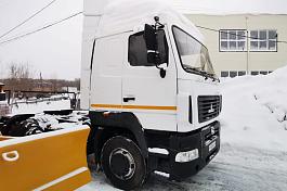 Тягач 6х4 МАЗ-643028-520-012 б/у (2018 г., 409 115 км.)