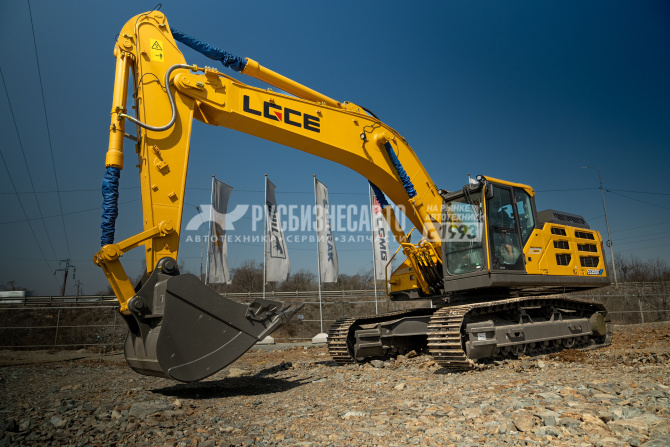 Купить Экскаватор гусеничный LGCE E6350H в компании Русбизнесавто - изображение 0