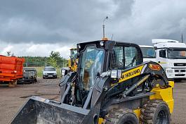 Мини-погрузчик New Holland L320 б/у ( 2021г.в. 200 м/ч)